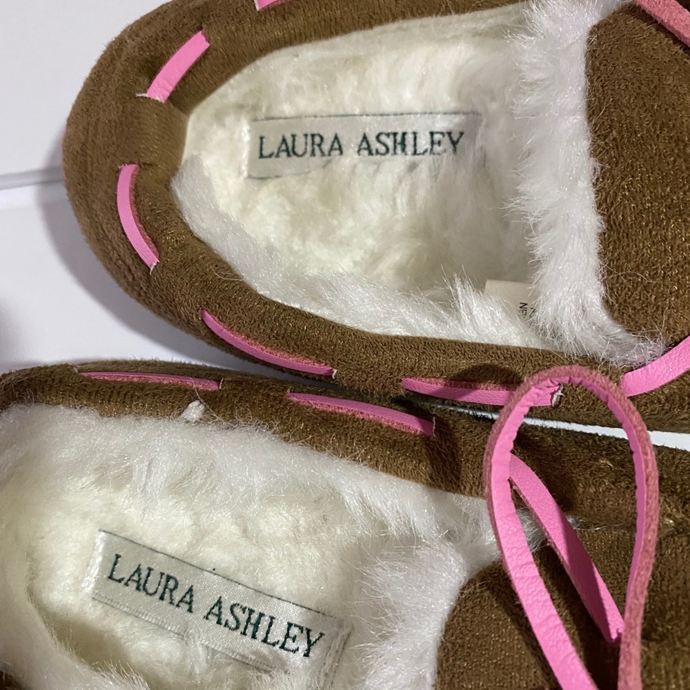 Laura Ashley Girls Toddler Moccasins - Picture 2 of 8